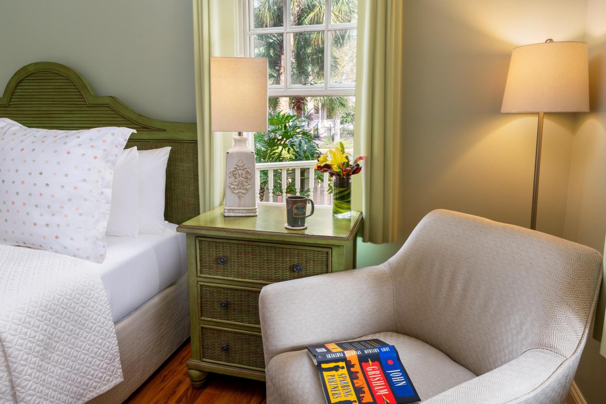 King Room with Garden View